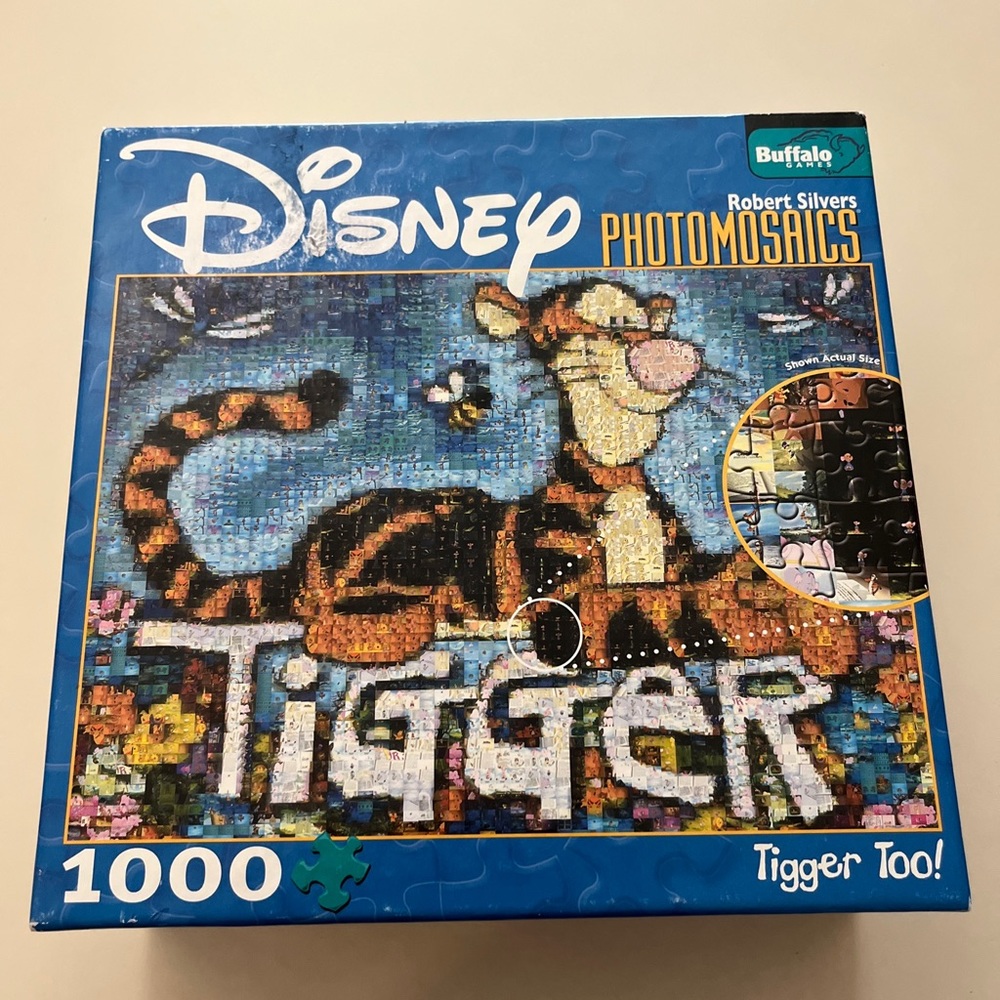 Disney Photomosaics - Tigger Too! 1000 Piece Puzzle Winnie the Pooh.